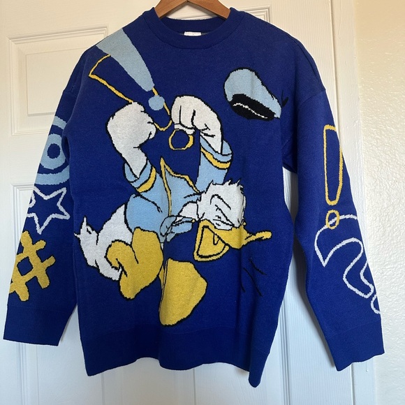 Disney Blue Donald Duck Graphic Crewneck Sweater - Picture 1 of 3